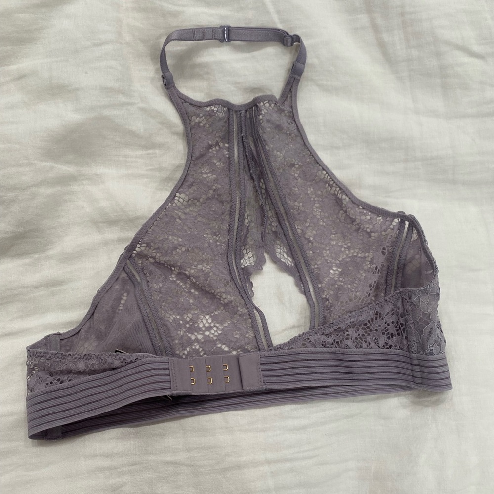 Victoria Secret Bra - Picture 3 of 3